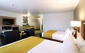Oxford Suites Spokane Valley